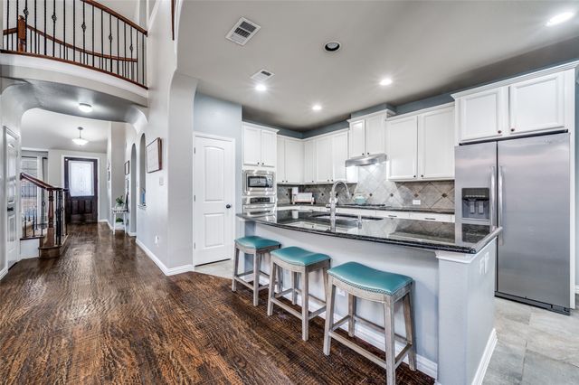 14049 Valley Mills Drive, Frisco, TX 75033