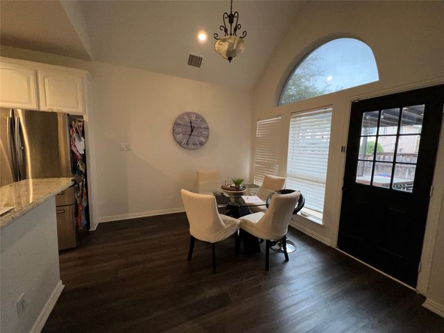 5 Parkway Court, Trophy Club, TX 76262