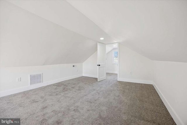 925 UNION AVE, Pennsauken, NJ 08110