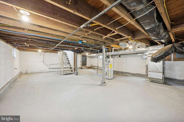 925 UNION AVE, Pennsauken, NJ 08110