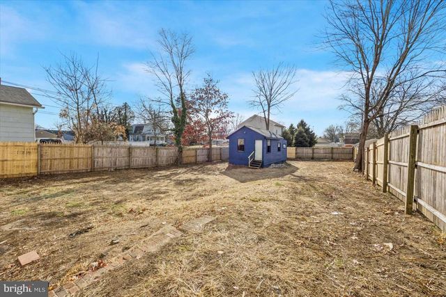 925 UNION AVE, Pennsauken, NJ 08110