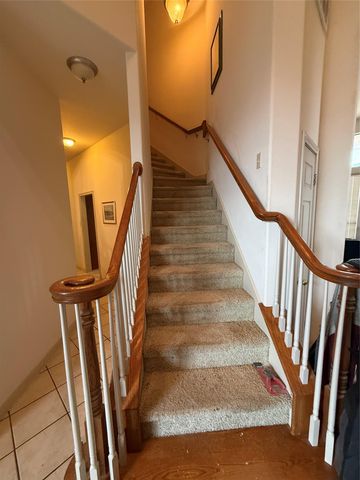 101 Quarterhorse CT, Liberty Hill, TX 78642