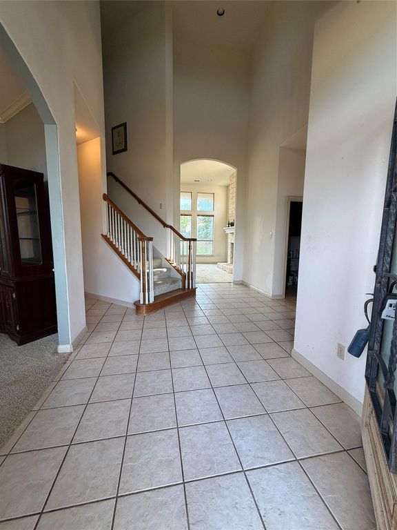 101 Quarterhorse CT, Liberty Hill, TX 78642