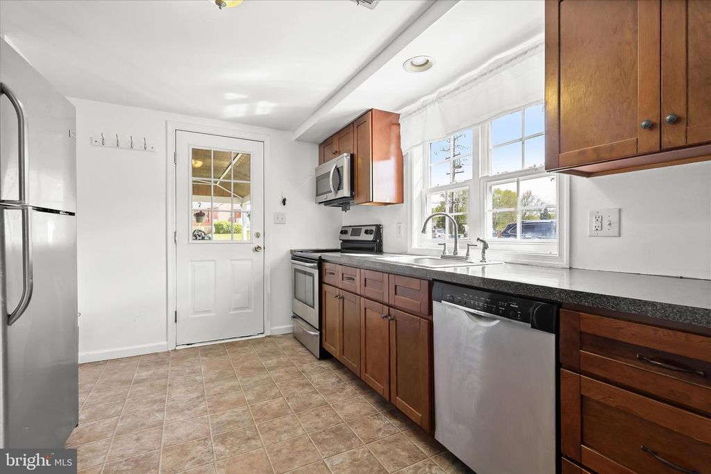 Image 15 of property listing at 207 MECHANICS VALLEY RD, North East, MD 21901