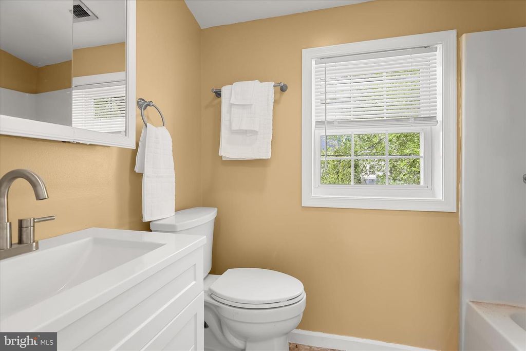 Image 27 of property listing at 207 MECHANICS VALLEY RD, North East, MD 21901