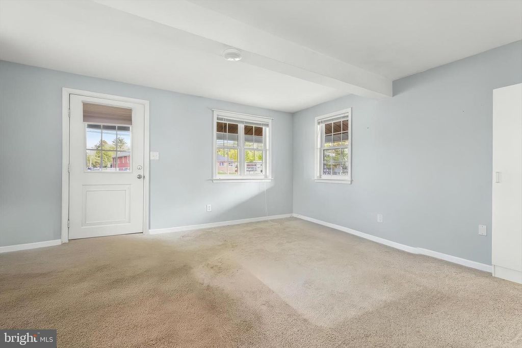 Image 7 of property listing at 207 MECHANICS VALLEY RD, North East, MD 21901