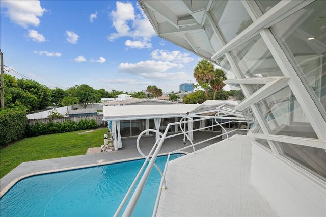 2224 Anchor Drive, Fort Lauderdale, FL 33316