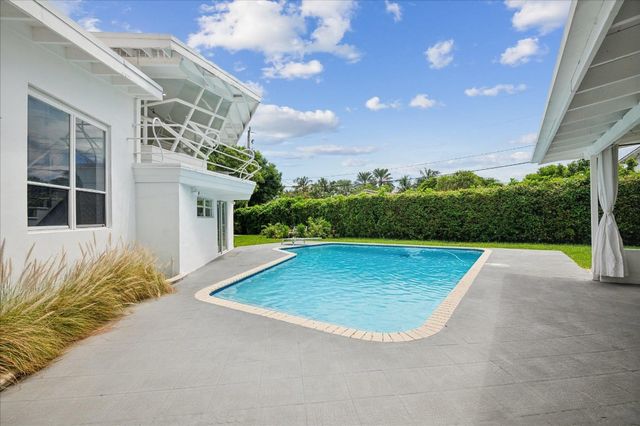 2224 Anchor Drive, Fort Lauderdale, FL 33316