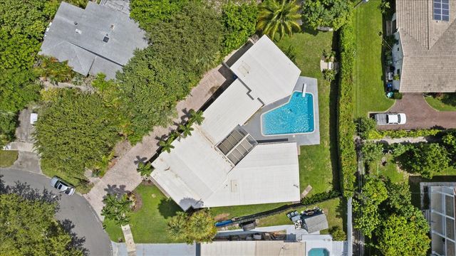 2224 Anchor Drive, Fort Lauderdale, FL 33316