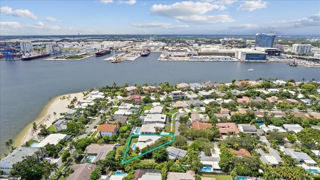 2224 Anchor Drive, Fort Lauderdale, FL 33316