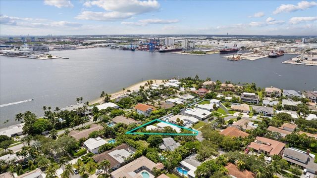 2224 Anchor Drive, Fort Lauderdale, FL 33316