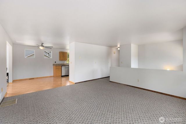 38505 SE 86th Place, Snoqualmie, WA 98065