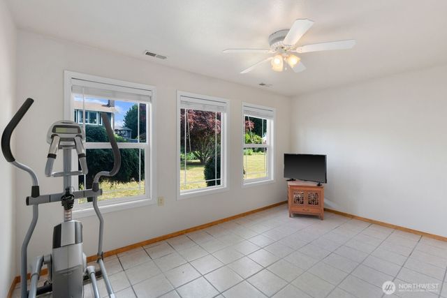 38505 SE 86th Place, Snoqualmie, WA 98065