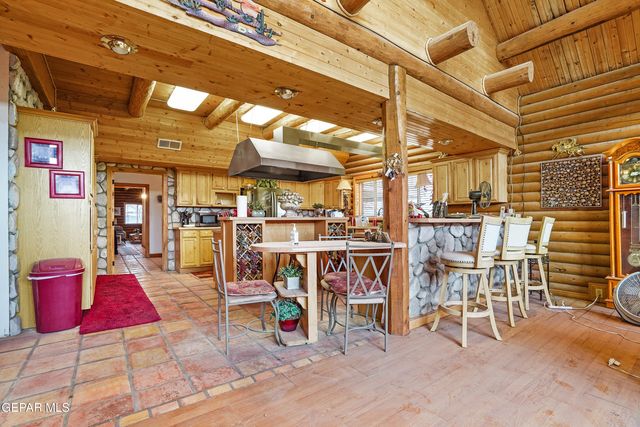 1100 S VINTON Road, Anthony, TX 79821