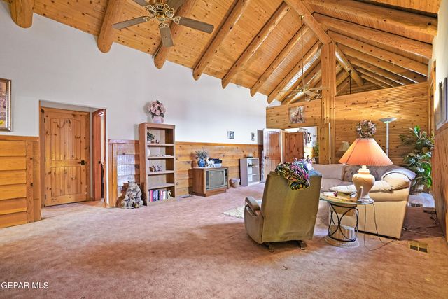 1100 S VINTON Road, Anthony, TX 79821