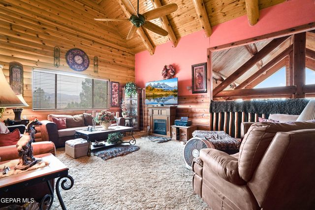 1100 S VINTON Road, Anthony, TX 79821