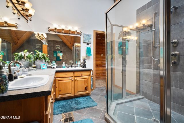 1100 S VINTON Road, Anthony, TX 79821