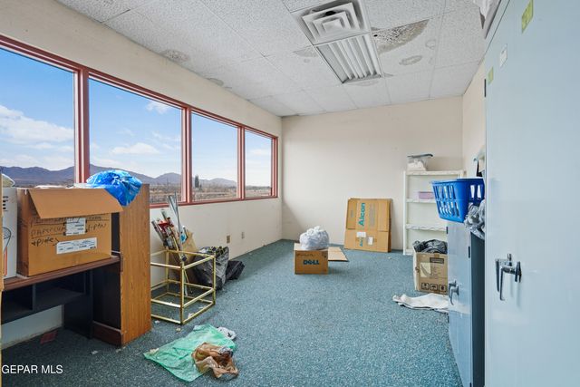 1100 S VINTON Road, Anthony, TX 79821