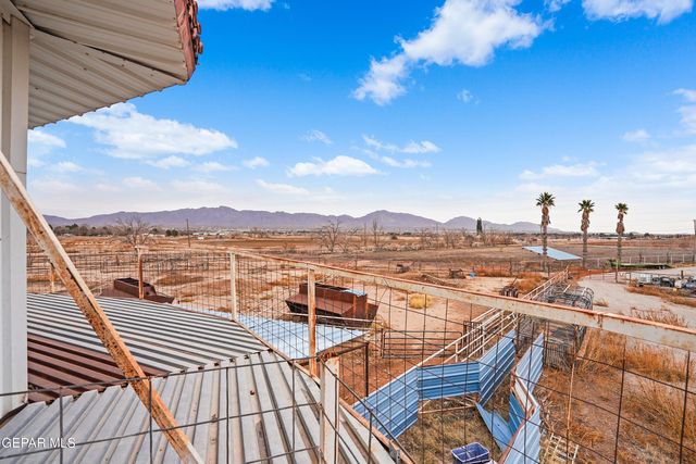 1100 S VINTON Road, Anthony, TX 79821