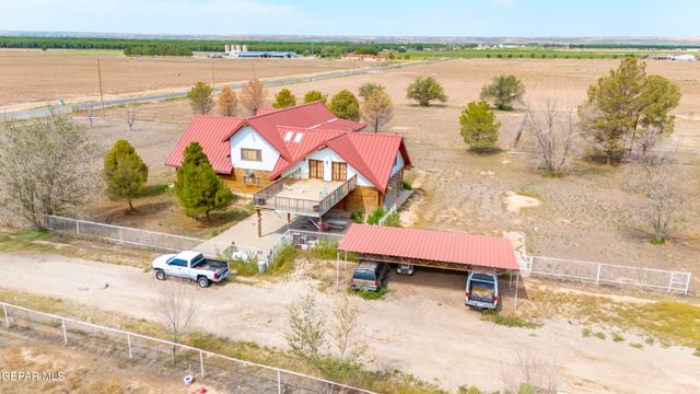 1100 S VINTON Road, Anthony, TX 79821