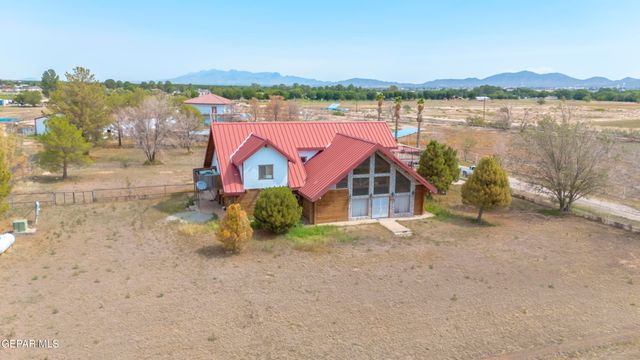 1100 S VINTON Road, Anthony, TX 79821