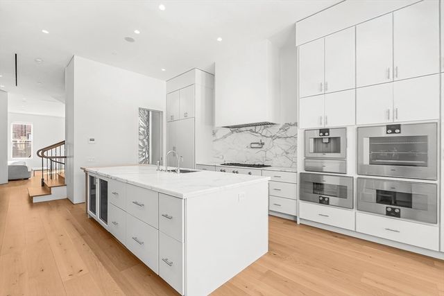 126 Marlborough Street, Boston, MA 02116