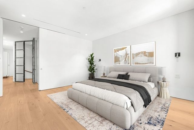 126 Marlborough Street, Boston, MA 02116