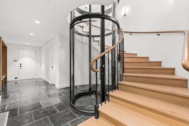 126 Marlborough Street, Boston, MA 02116