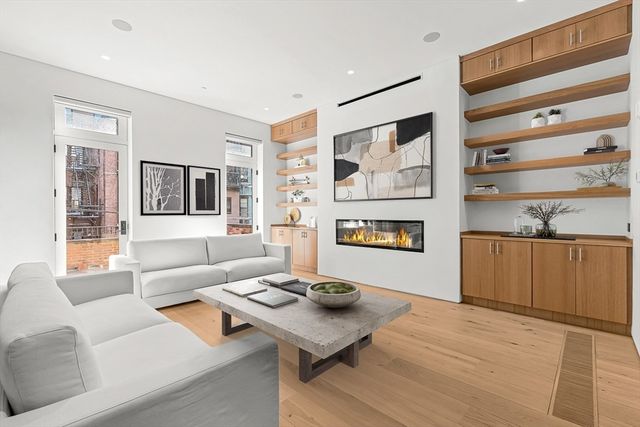 126 Marlborough Street, Boston, MA 02116