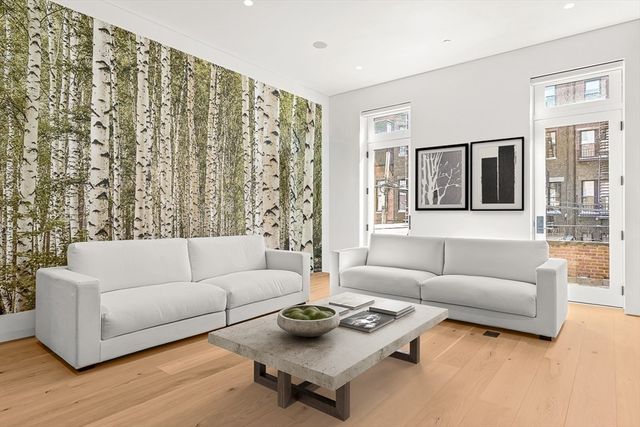 126 Marlborough Street, Boston, MA 02116