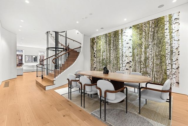 126 Marlborough Street, Boston, MA 02116