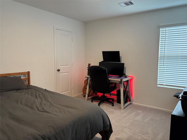 2031 Iris Hills Lane, Crosby, TX 77532