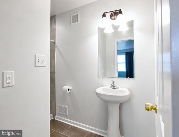 12113 FALLEN TIMBERS CIR, Hagerstown, MD 21740