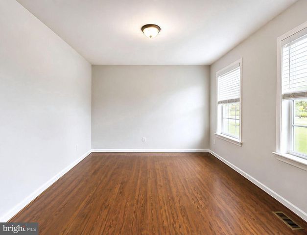12113 FALLEN TIMBERS CIR, Hagerstown, MD 21740
