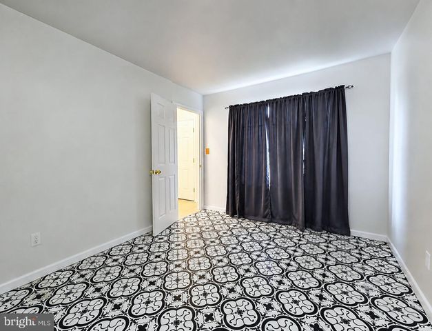 12113 FALLEN TIMBERS CIR, Hagerstown, MD 21740