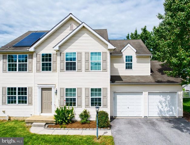 12113 FALLEN TIMBERS CIR, Hagerstown, MD 21740