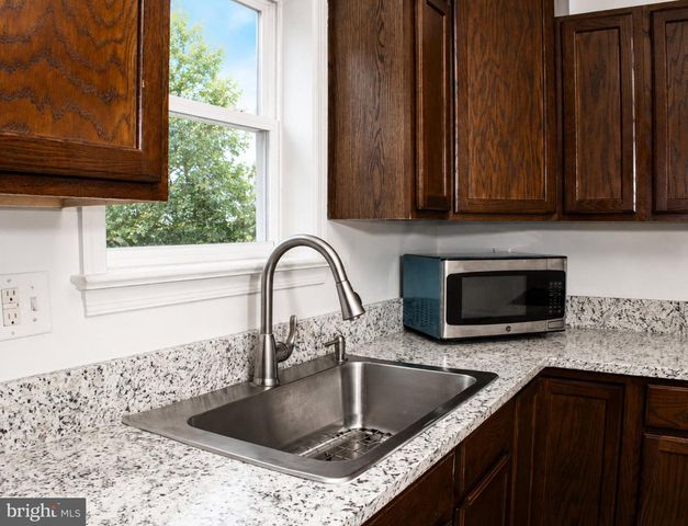 12113 FALLEN TIMBERS CIR, Hagerstown, MD 21740