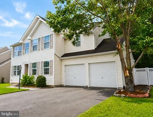 12113 FALLEN TIMBERS CIR, Hagerstown, MD 21740