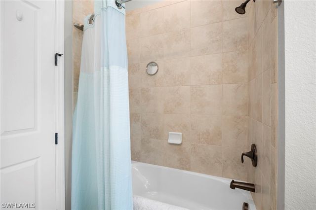 28119 Kerry CT, Bonita Springs, FL 34135