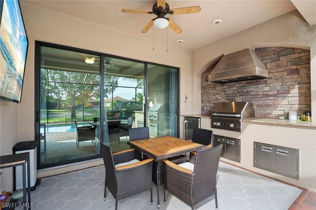 28119 Kerry CT, Bonita Springs, FL 34135