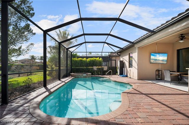 28119 Kerry CT, Bonita Springs, FL 34135
