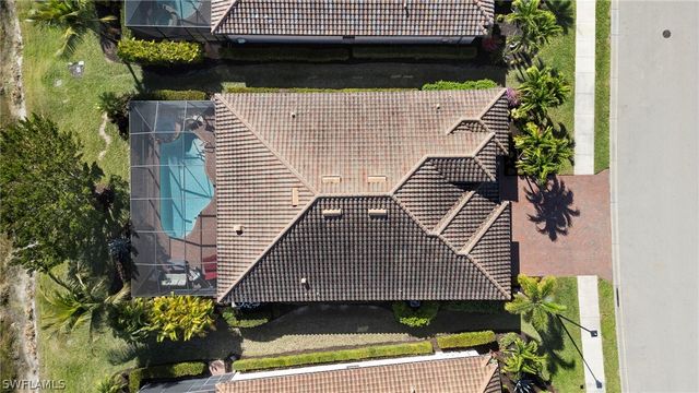 28119 Kerry CT, Bonita Springs, FL 34135