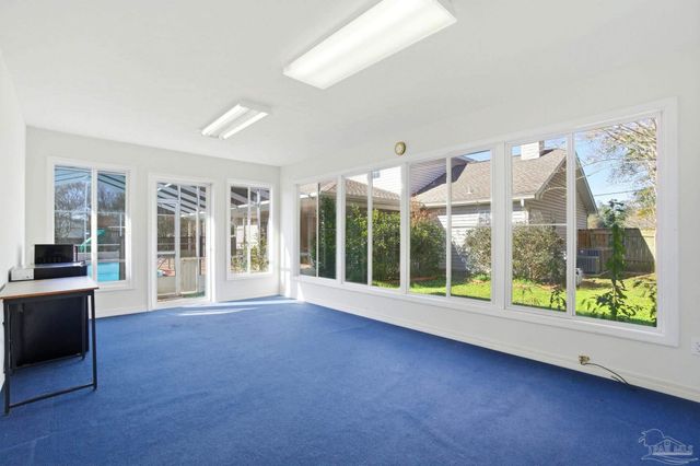 1805 W Ten Mile Rd, Cantonment, FL 32533