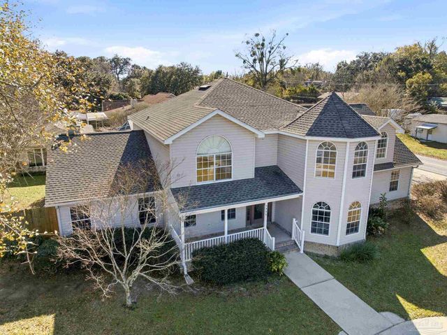 1805 W Ten Mile Rd, Cantonment, FL 32533