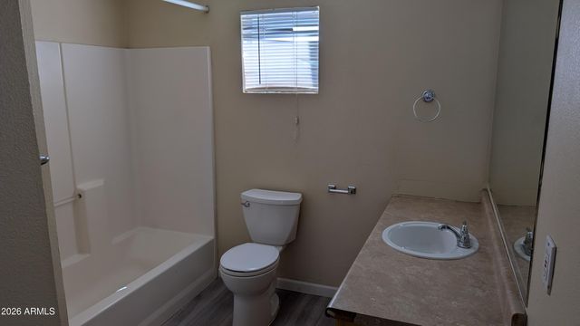 2929 E EBERLE Lane, Phoenix, AZ 85032