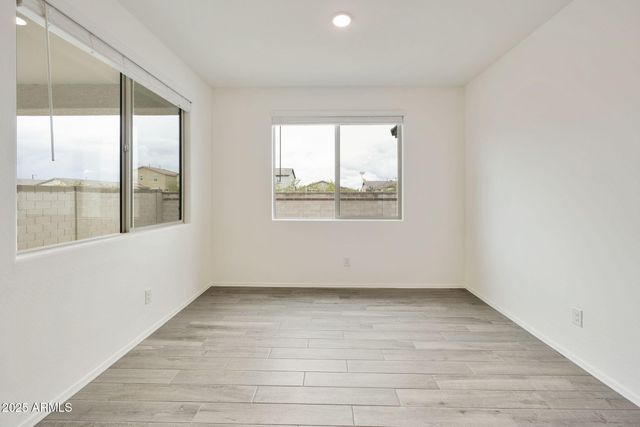 17328 W DAHLIA Drive, Surprise, AZ 85388