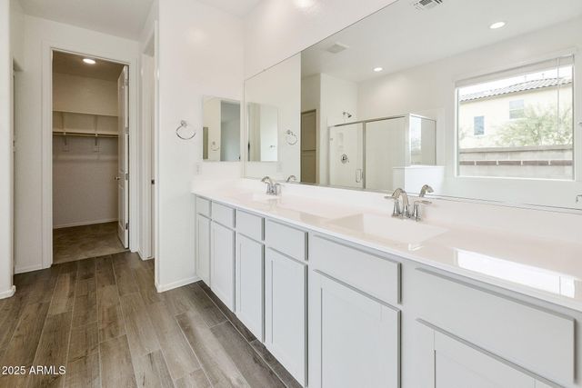 17328 W DAHLIA Drive, Surprise, AZ 85388