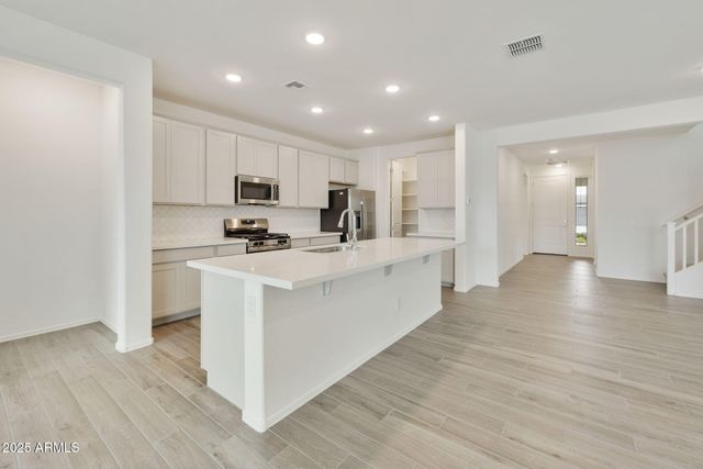 17328 W DAHLIA Drive, Surprise, AZ 85388