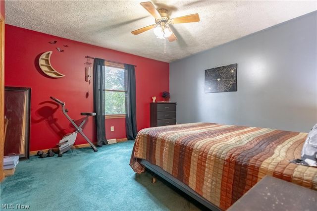 551 Harmon Street SW, North Canton, OH 44720