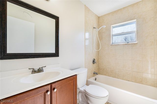 3630 Agualinda BLVD, Cape Coral, FL 33914